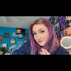 Meet your Posher, Melanie